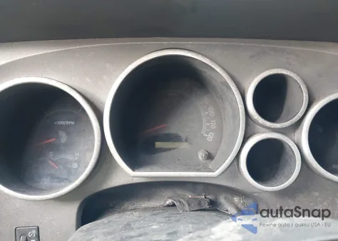 2010 Toyota Tundra Grade 5.7L V8 z USA, uszkodzony, nr VIN 5TFEY5F14AX087373